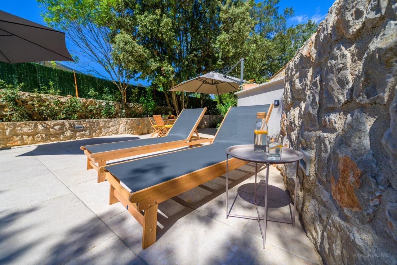 Stone House Leani Villa Sveti Jakov Bagian luar foto