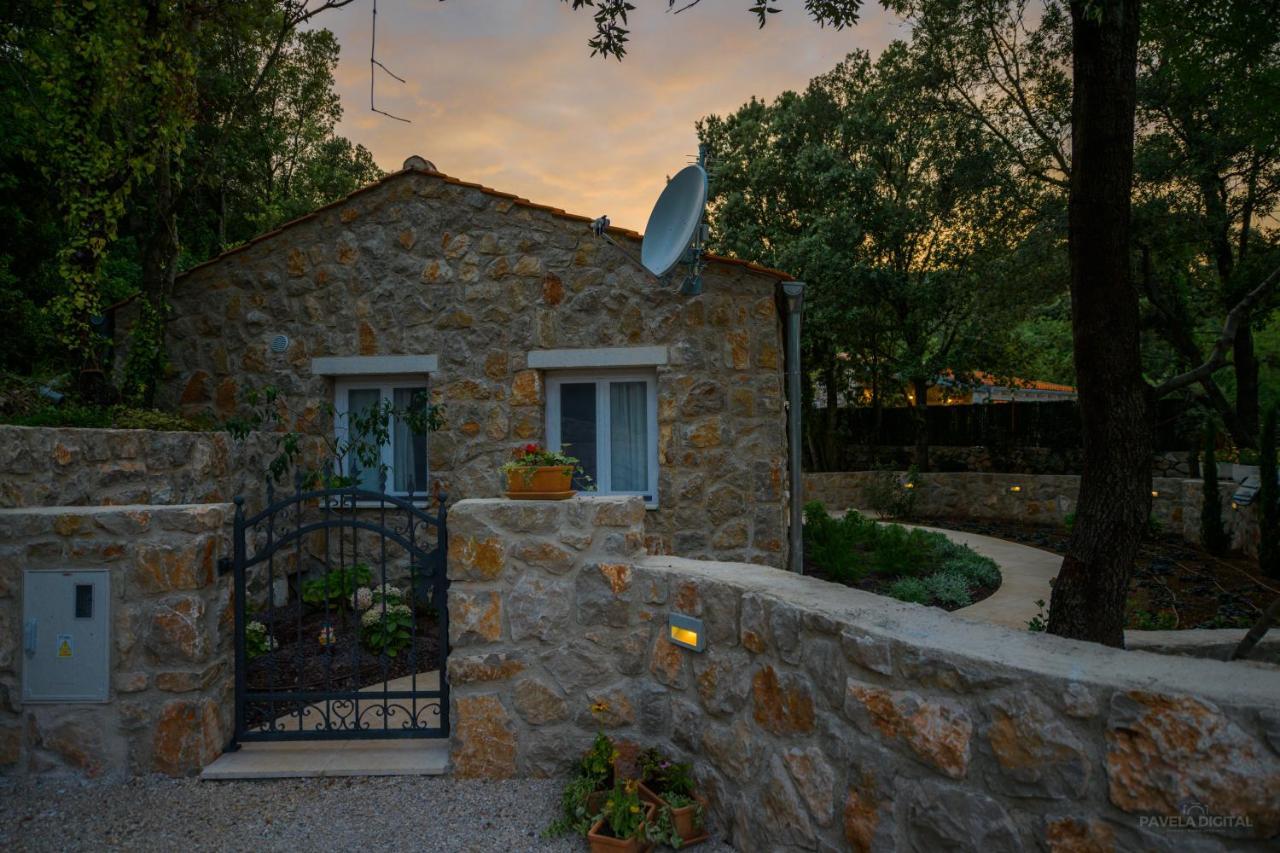 Stone House Leani Villa Sveti Jakov Bagian luar foto