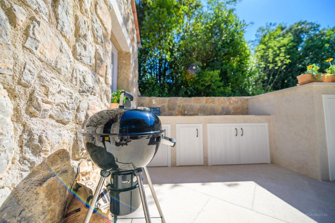 Stone House Leani Villa Sveti Jakov Bagian luar foto